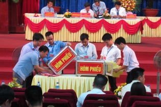 Trực tiếp: TISCO họp ĐHĐCĐ bất thường bầu HĐQT, dự kiến tăng vốn điều lệ thêm 2.000 tỷ