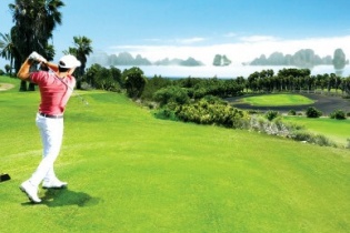 Sun Group chuẩn bị 790 tỷ đồng đầu tư sân golf 68 ha tại Vân Đồn