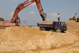 Vật liệu thay thế cát tự nhiên có an toàn?