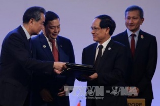 ASEAN và Trung Quốc chính thức thông qua dự thảo khung COC