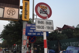 Hà Nội: Cấm taxi hoạt động trên hàng loạt tuyến phố