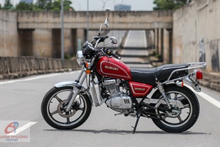 Suzuki GN125 2017 đầu tiên về Việt Nam giá trên 40 triệu đồng