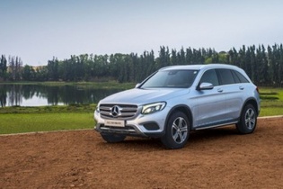 Gần 1.200 xe Mercedes-Benz tại Việt Nam phải về xưởng để sửa lỗi hệ thống điện