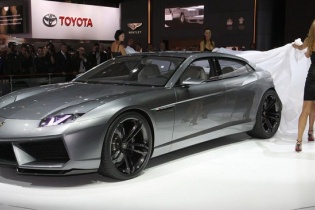 Sau siêu SUV Urus, Lamborghini sẽ ra mắt siêu sedan 4 cửa hoàn toàn mới