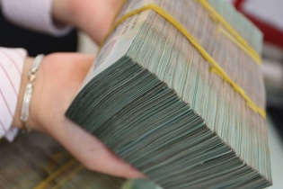 Ngân hàng chạy đua hút vốn đón mùa giải ngân