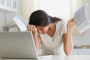 Vay tiền người thân để khỏi gánh lãi mua nhà, tôi lao đao khi trả