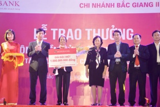 Thêm khách hàng Agribank trúng thưởng sổ tiết kiệm 1 tỷ đồng