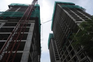 Sôi động giao dịch ngầm nhà ở xã hội