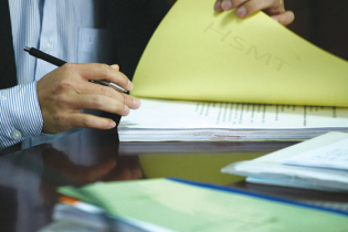 Được phép chào hàng cạnh tranh rút gọn với gói thầu sắm thiết bị y tế?