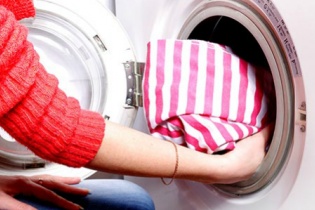 Những lưu ý khi mua tủ sấy, máy sấy dịp mưa rét 