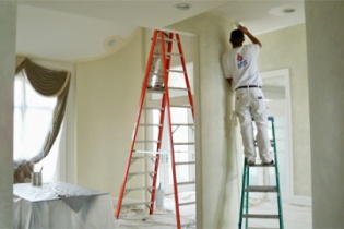 Rắc rối đủ bề khi cố sửa nhà giáp Tết