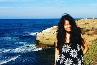 Tôi nhận bài học về cách tiêu tiền hoang phí từ những người bạn Tây