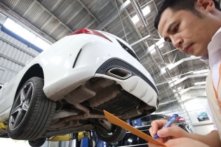 Thị trường bảo hiểm: Khối nhân thọ đẩy mạnh bán buôn