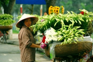 Dự báo thời tiết hôm nay 19/4: Ngày nắng, về chiều có mưa rào và dông