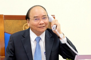 Thủ tướng Nguyễn Xuân Phúc điện đàm với Thủ tướng Đan Mạch