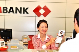 Giải mã "sức hút" Techcombank