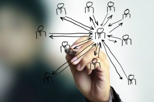 Startup có cần biết "tái cấu trúc"?