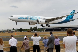 Boeing và Airbus đua chốt đơn hàng tại triển lãm hàng không Farnborough