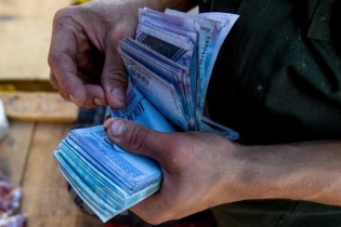 Venezuela: Tình trạng siêu lạm phát tiếp tục gia tăng