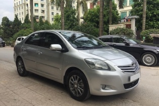 Toyota Việt Nam thu hồi hơn 11.500 dính virus Takata