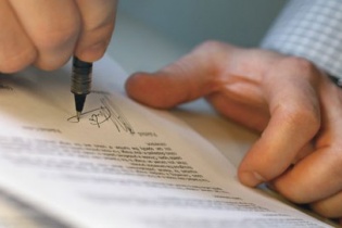 Chủ tịch hay Giám đốc, ai là người đại diện hợp pháp của nhà thầu?