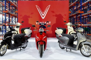 VinFast công bố chính sách giá bán ô tô, xe máy chỉ từ 21 triệu đồng