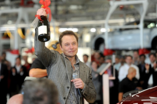7 bí mật thời thơ ấu của tỷ phú đam mê khởi nghiệp Elon Musk