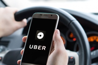 Uber tạm ngừng cung cấp dịch vụ tại thành phố Barcelona