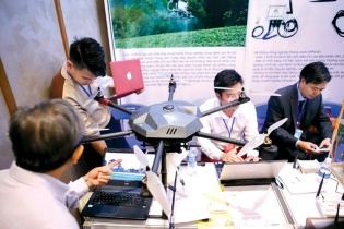 Những người trẻ Việt bền bỉ với khởi nghiệp số