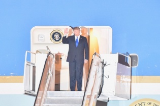 Tổng thống Hoa Kỳ Donald Trump tới Việt Nam