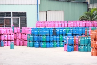 Giá gas tiêu dùng tiếp tục tăng tháng thứ 3 liên tiếp, lên mức 360.000 đồng/bình