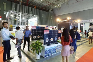 Vietnam ETE & Enertec Expo 2019: Show diễn của ngành thiết bị điện, năng lượng xanh