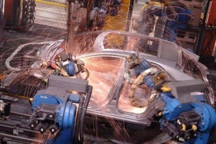 BMW sẽ mua lại nhà máy sản xuất ô tô tại Anh của Honda?