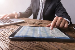 Cần giải pháp quyết liệt để đẩy bánh xe cổ phần hóa