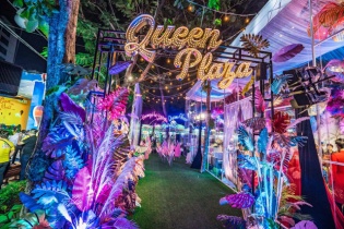 Queen Plaza nổi bật với không gian đậm chất Tropical Havana tại ngày hội du lịch 2019 Queen Plaza nổi bật với không gian đậm chất Tropical Havana tại ngày hội du lịch 2019