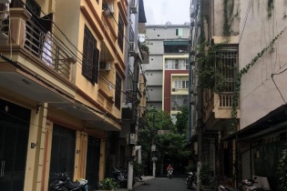 Mua ô tô nửa năm tôi đã phải bán vì bất tiện