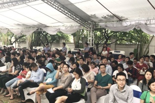 Nhà ở xã hội Ecohome 3: "Biển" người tại lễ bốc thăm quyền mua căn hộ