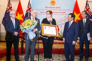 ACIAR được trao Huân chương Hữu nghị ghi nhận những đóng góp cho phát triển nông nghiệp tại Việt Nam