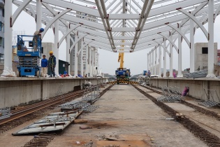 Giải ngân 355 tỷ đồng cho các nhà thầu tuyến metro Nhổn - Ga Hà Nội 