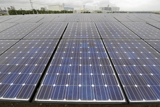 Australia đang dẫn đầu thế giới về phát triển năng lượng tái tạo