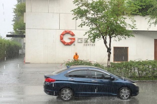 Dự báo thời tiết hôm nay 7/8: Hà Nội nắng nóng, Sài Gòn đón mưa rào