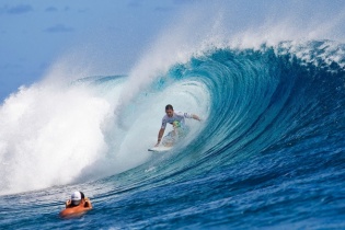 "Tay to" cũng "lướt sóng" cổ phần