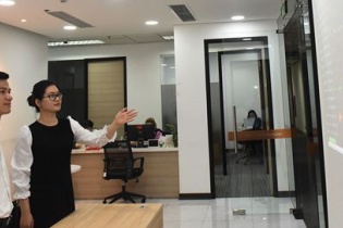 Thị trường chứng khoán: Nhóm “full room” bật tăng