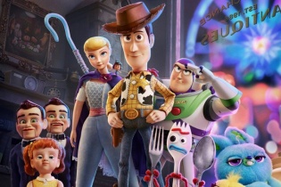 Toy Story 4 là bộ phim thứ 5 của Disney cán mốc tỷ USD trong năm 2019