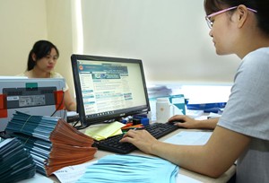 Đơn vị hạch toán phụ thuộc đủ tư cách hợp lệ dự thầu?