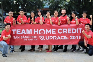 Hơn 1.000 nhân viên Home Credit tham gia chạy vì cộng đồng