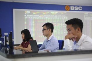 Thị trường chứng khoán về vùng kỳ vọng