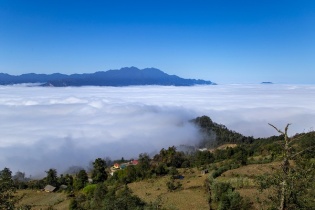 Lấy một người ở trọ, cứ thế mà ngày trôi đi...!