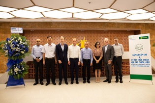 Doanh thu tăng gấp 3 lần chỉ sau một năm, FrieslandCampina chính thức trở thành đối tác chiến lược của Bách Hóa Xanh