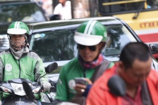 Chạy đua tung gói bảo hiểm cho hãng xe công nghệ